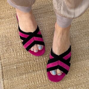 Free People New Bibi Lou Flat Slide Fucsia & Black Suede Super Chic! Size 6.5 7